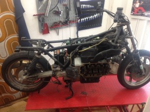 Přestavba motocyklu - BMW K100